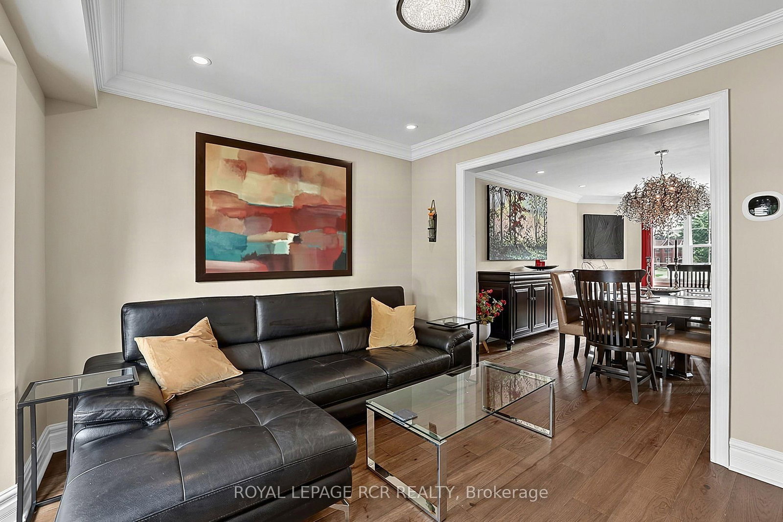 411 Butler Court • Aurora, ON photo 16