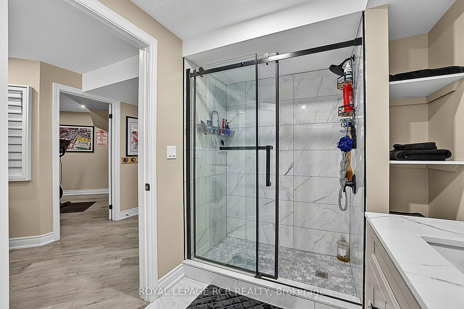 411 Butler Court • Aurora, ON photo 36