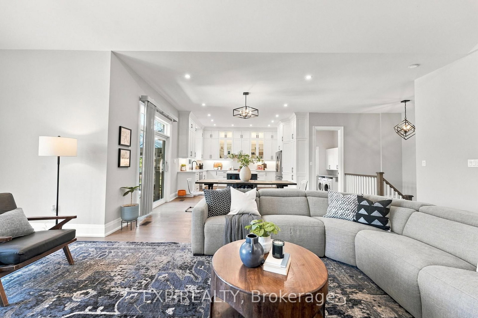 30 Brule Lakeway • Georgina, ON photo 11