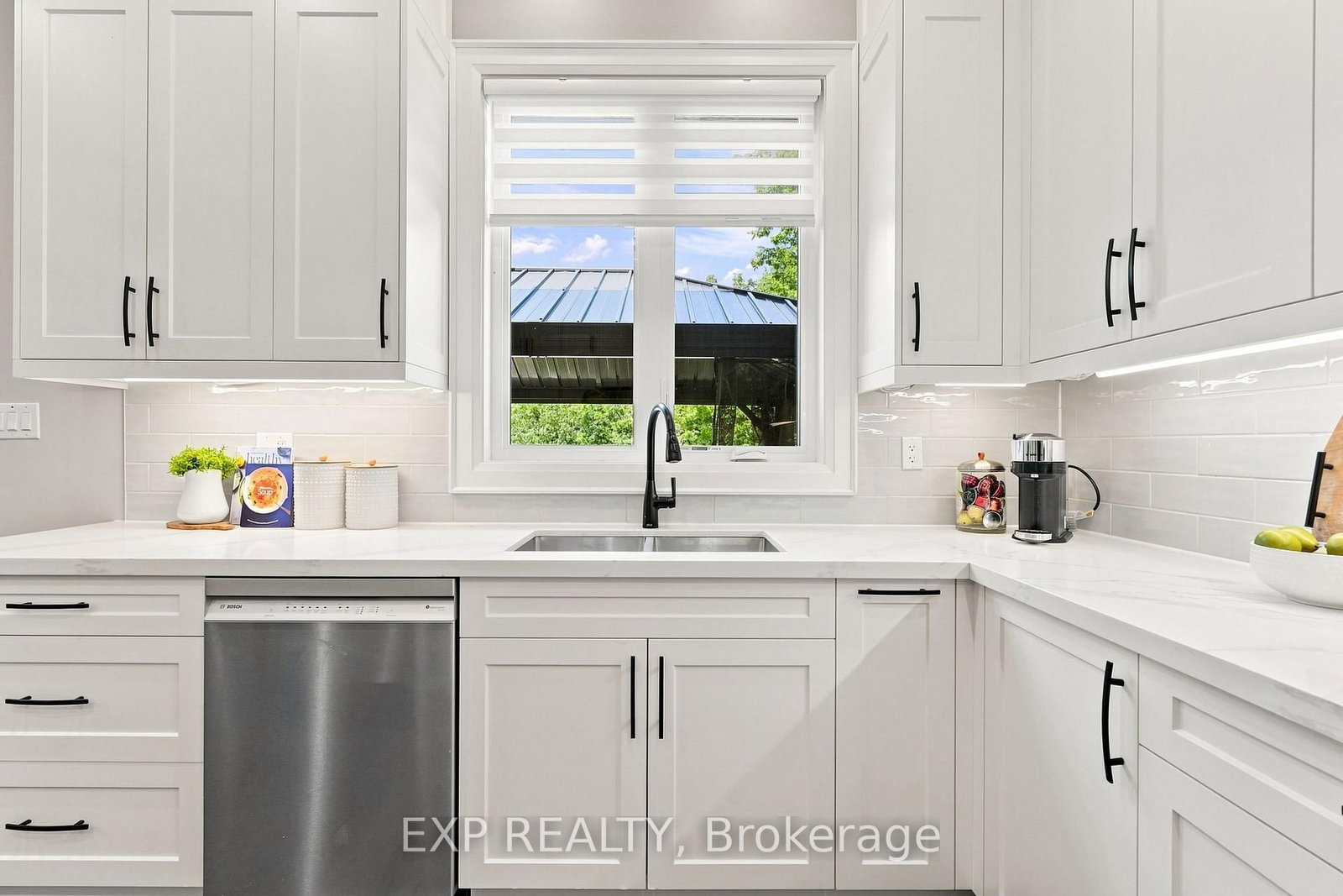 30 Brule Lakeway • Georgina, ON photo 14