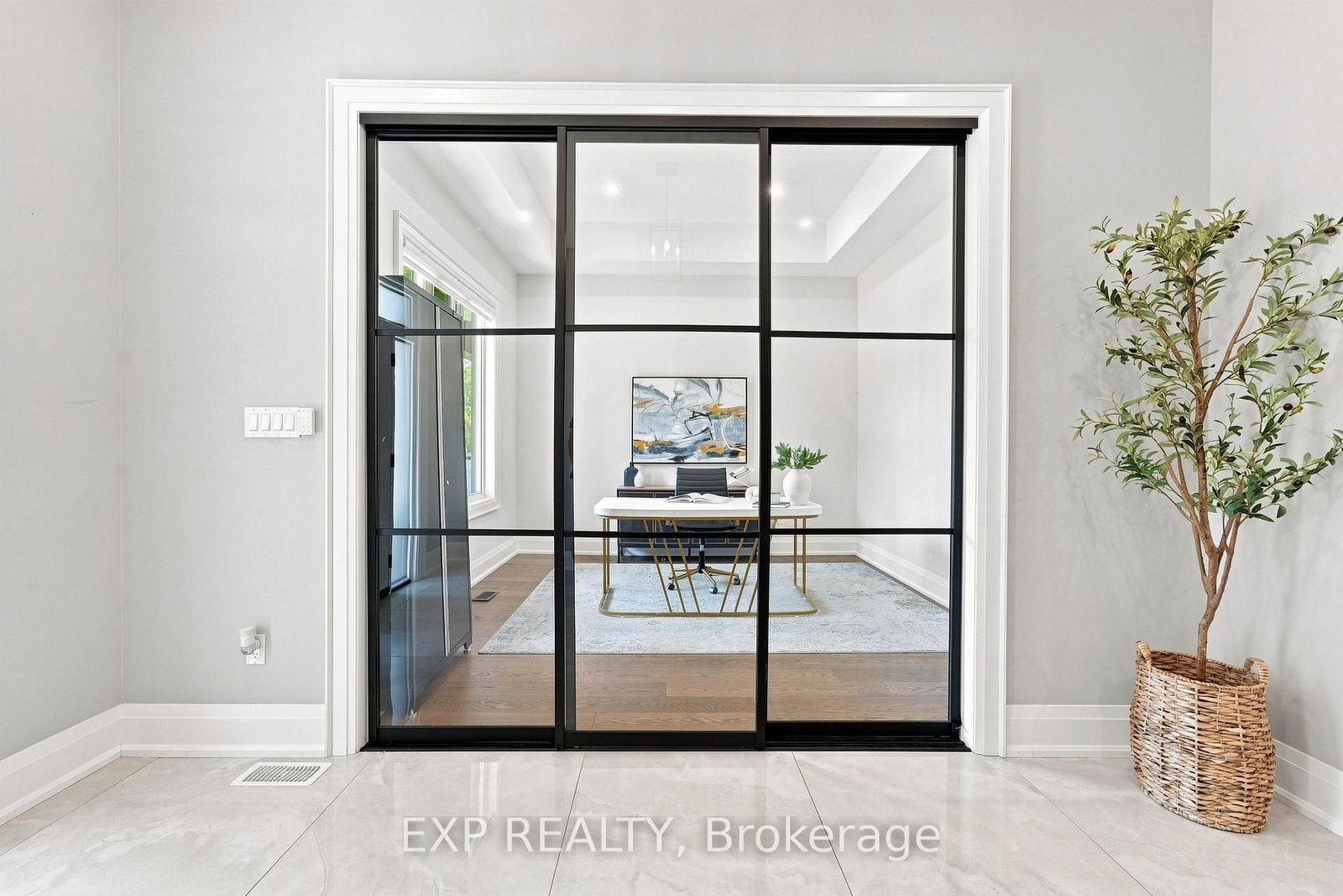 30 Brule Lakeway • Georgina, ON photo 5