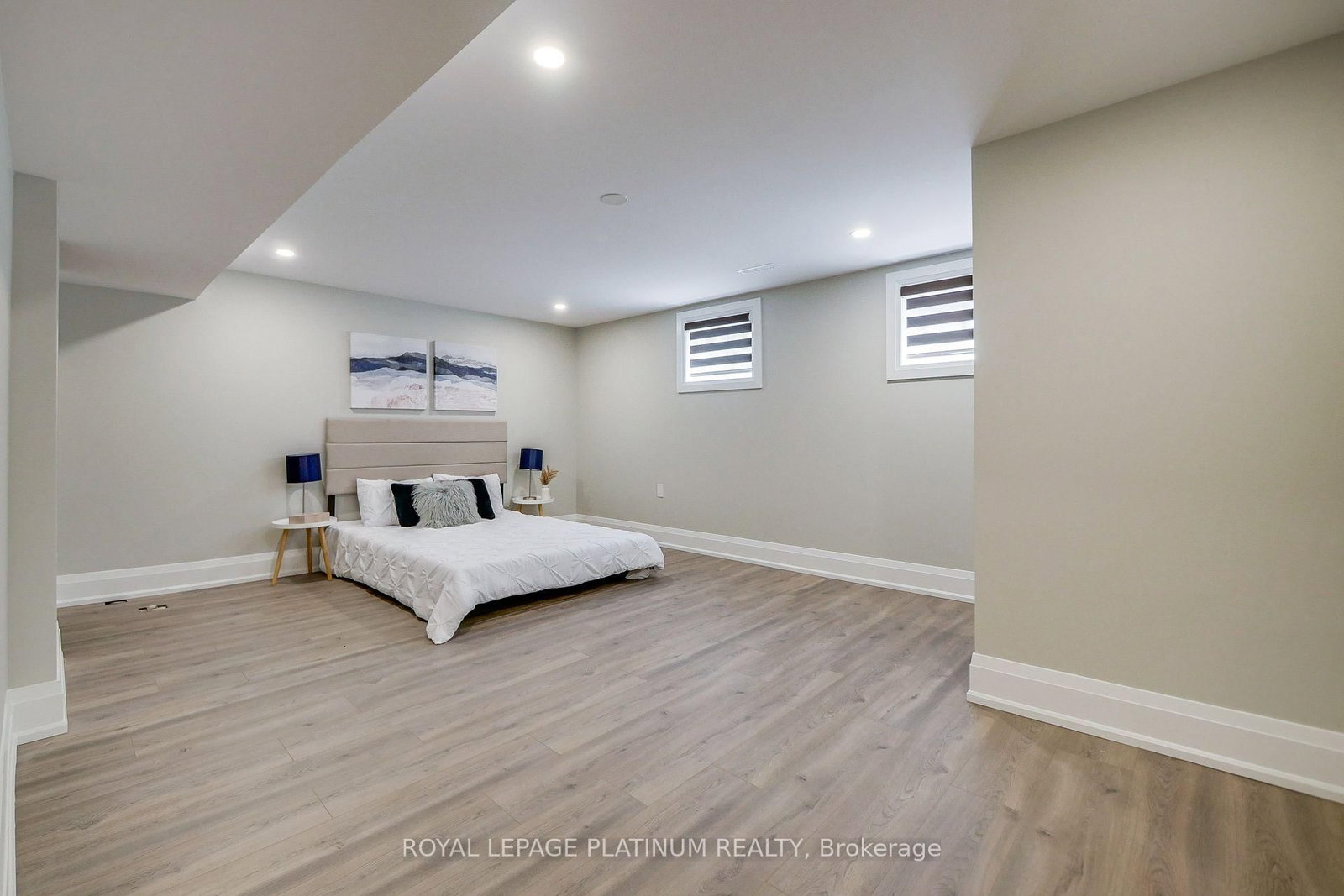 16 Bridgend Court S • Vaughan, ON photo 36