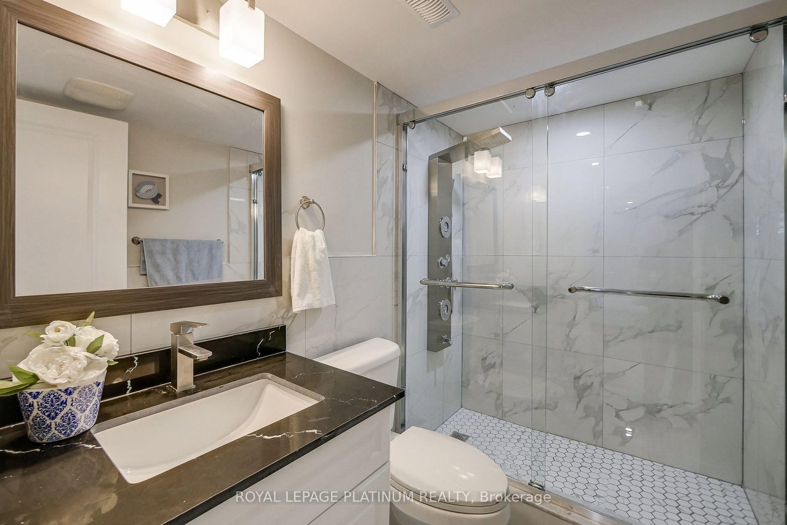 16 Bridgend Court S • Vaughan, ON photo 38