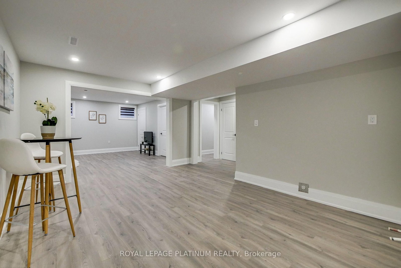 16 Bridgend Court S • Vaughan, ON photo 39