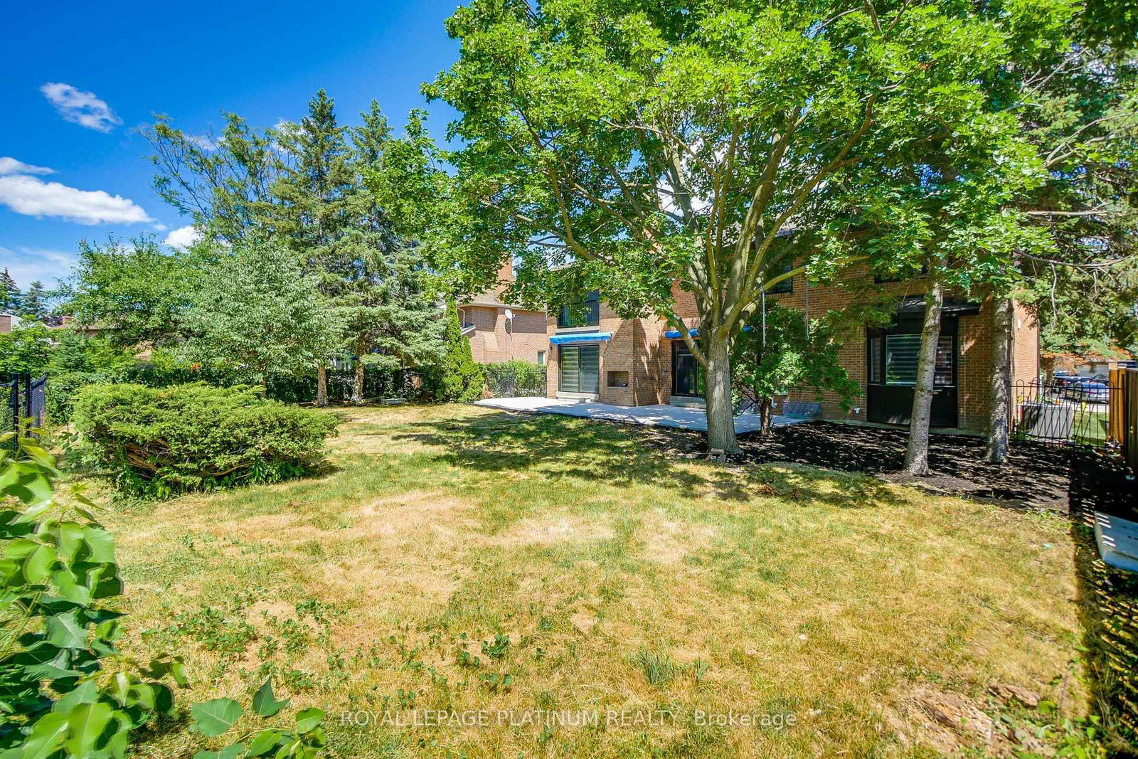 16 Bridgend Court S • Vaughan, ON photo 47