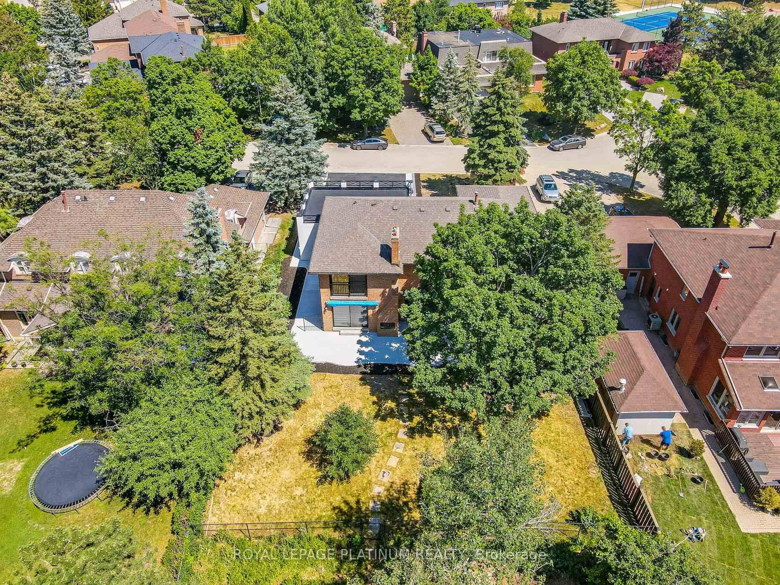 16 Bridgend Court S • Vaughan, ON photo 48
