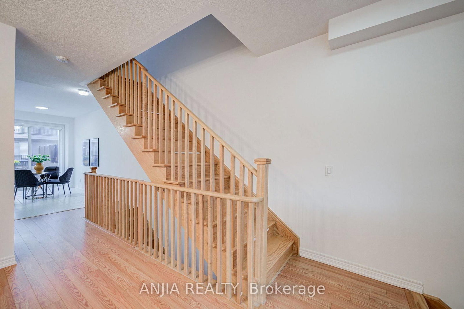 11794 Tenth Line • Whitchurch-Stouffville, ON photo 10
