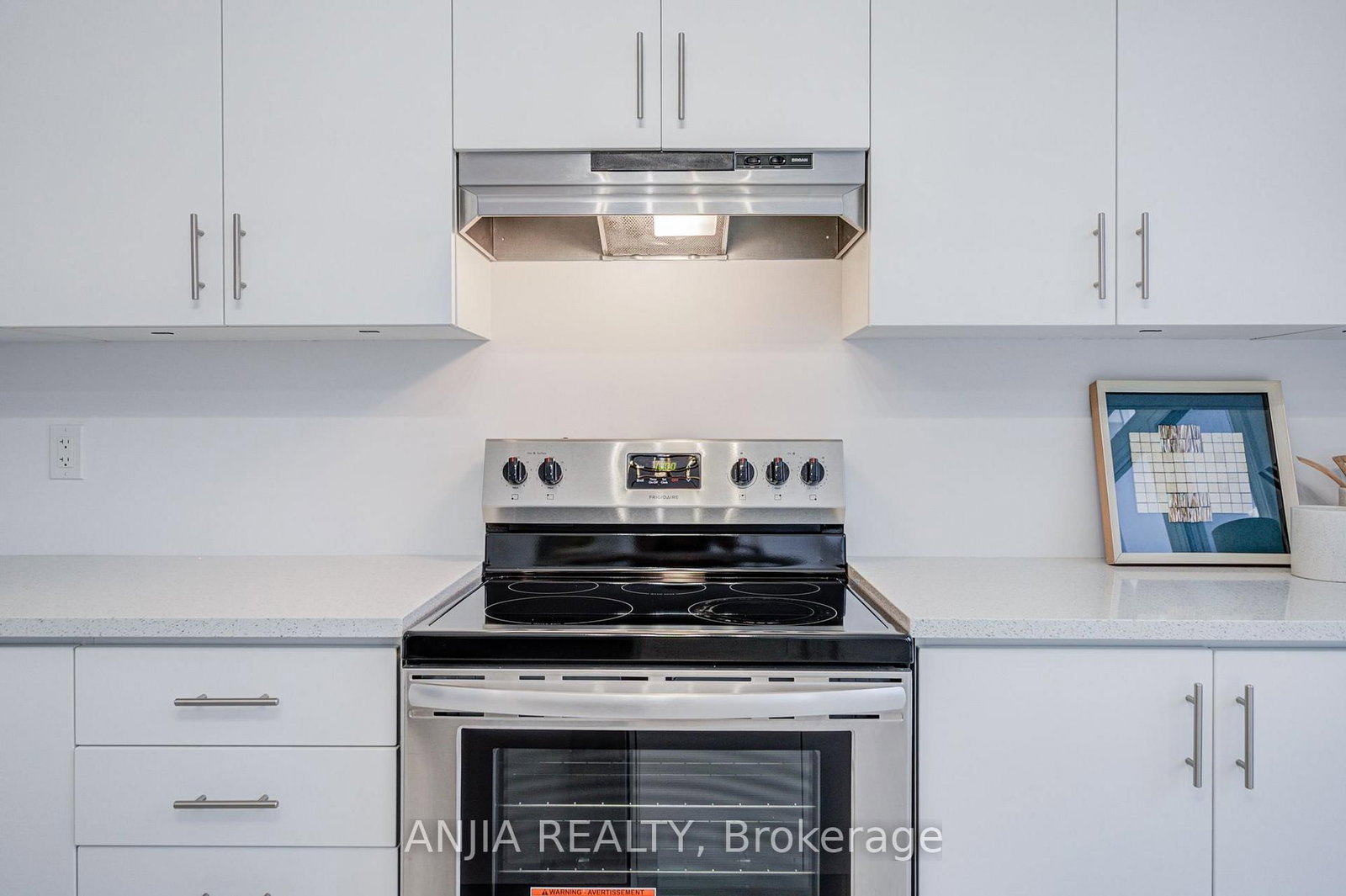 11794 Tenth Line • Whitchurch-Stouffville, ON photo 19