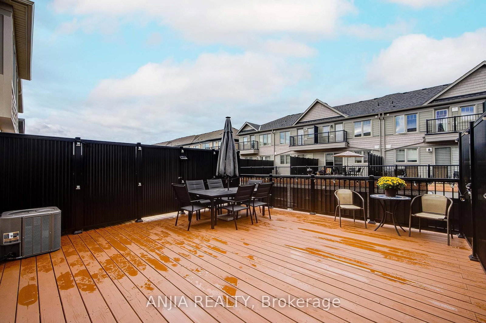 11794 Tenth Line • Whitchurch-Stouffville, ON photo 34