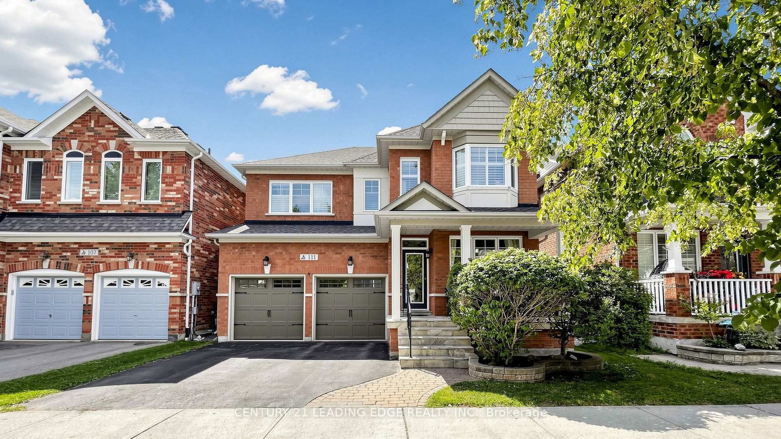 111 Waite Crescent • Whitchurch-Stouffville, ON photo 1