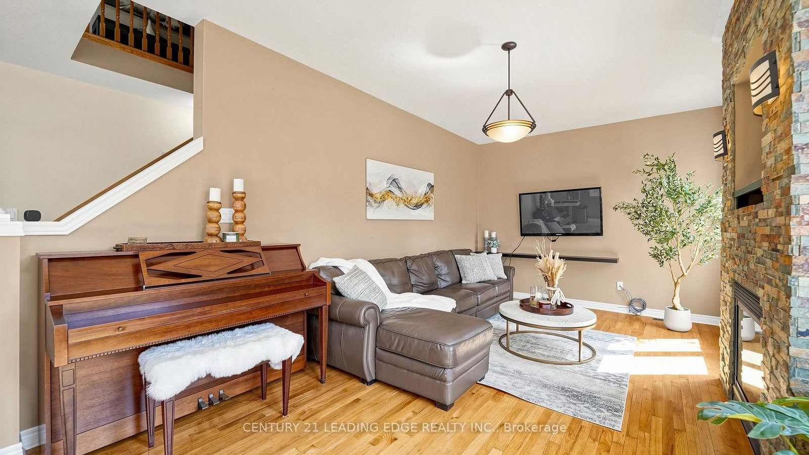111 Waite Crescent • Whitchurch-Stouffville, ON photo 23