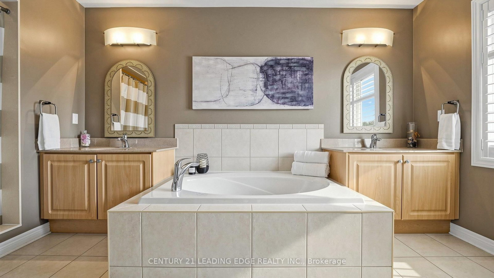 111 Waite Crescent • Whitchurch-Stouffville, ON photo 34