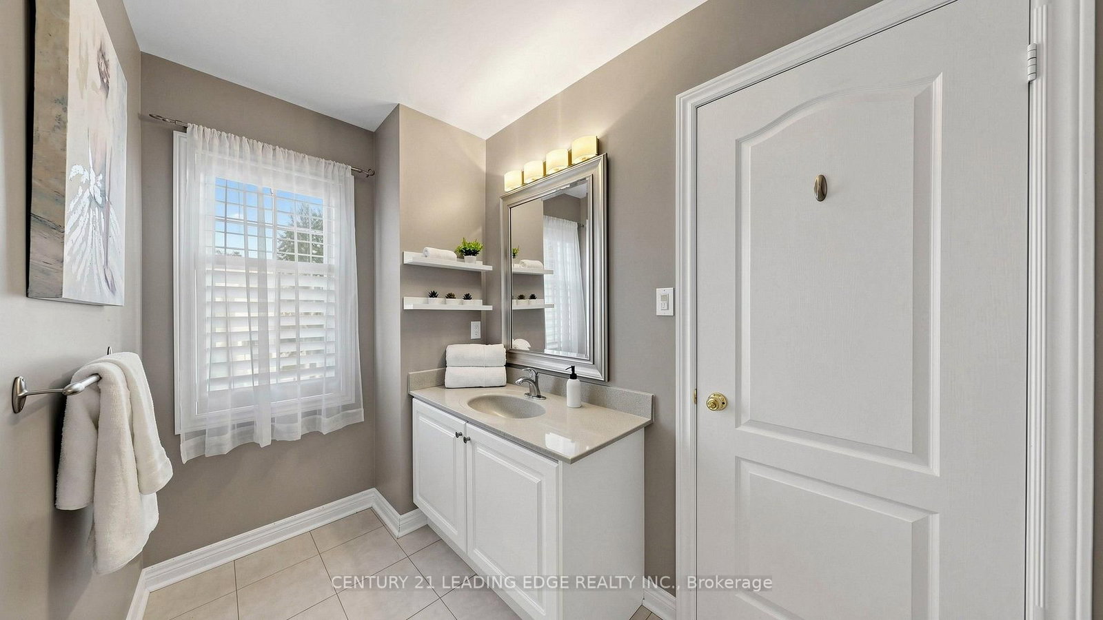 111 Waite Crescent • Whitchurch-Stouffville, ON photo 44