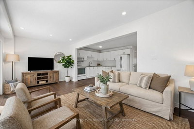 132 Banting Crescent • Essa, ON photo 9