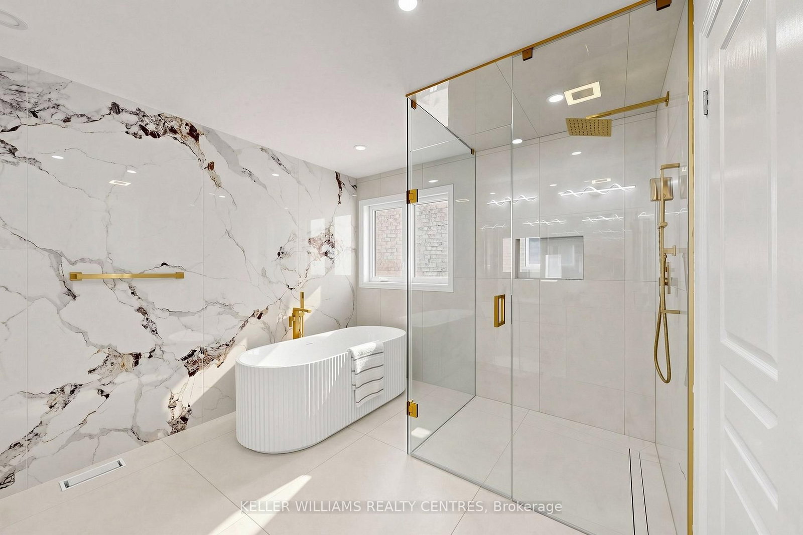 7 Philips Lake Court • Richmond Hill, ON photo 26