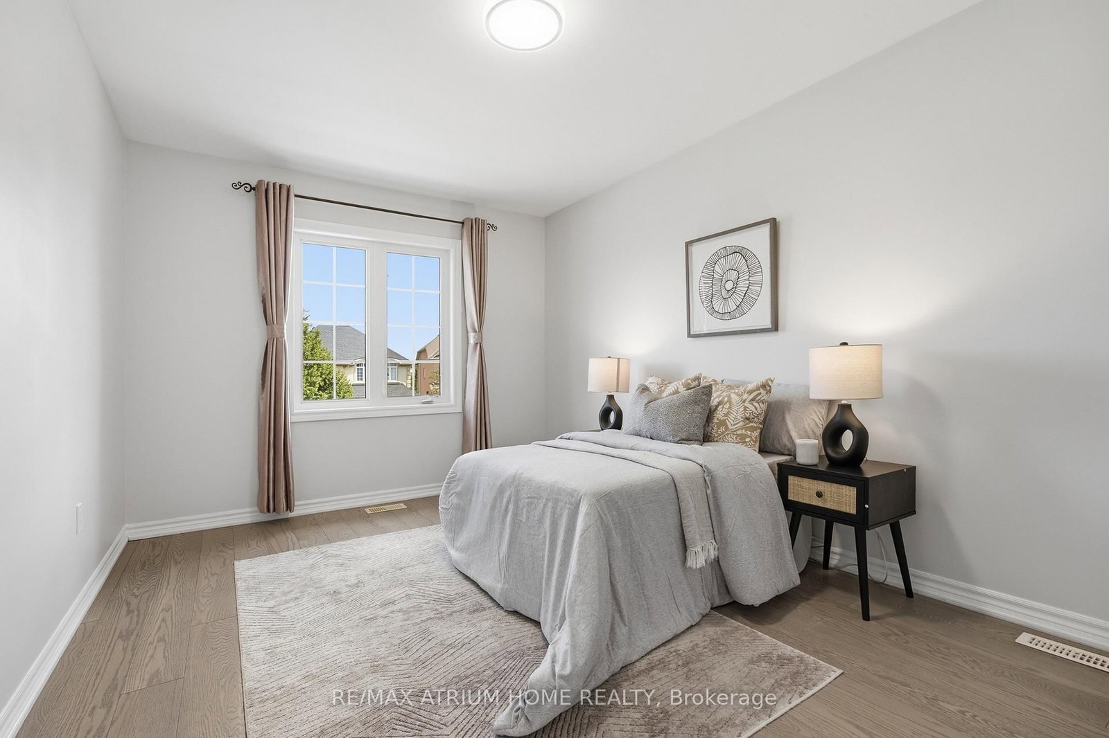 526 Mavrinac Boulevard • Aurora, ON photo 24