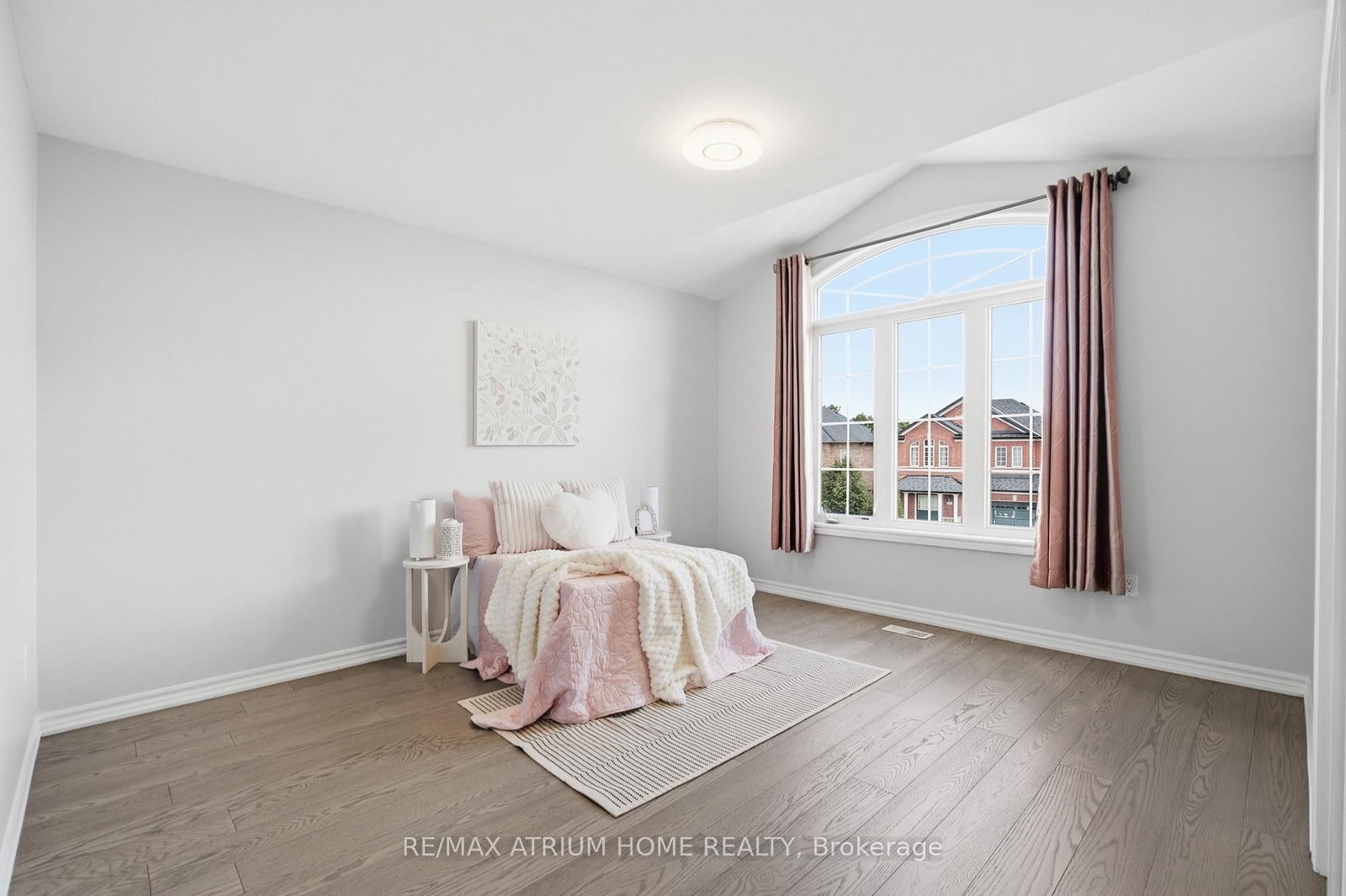 526 Mavrinac Boulevard • Aurora, ON photo 28