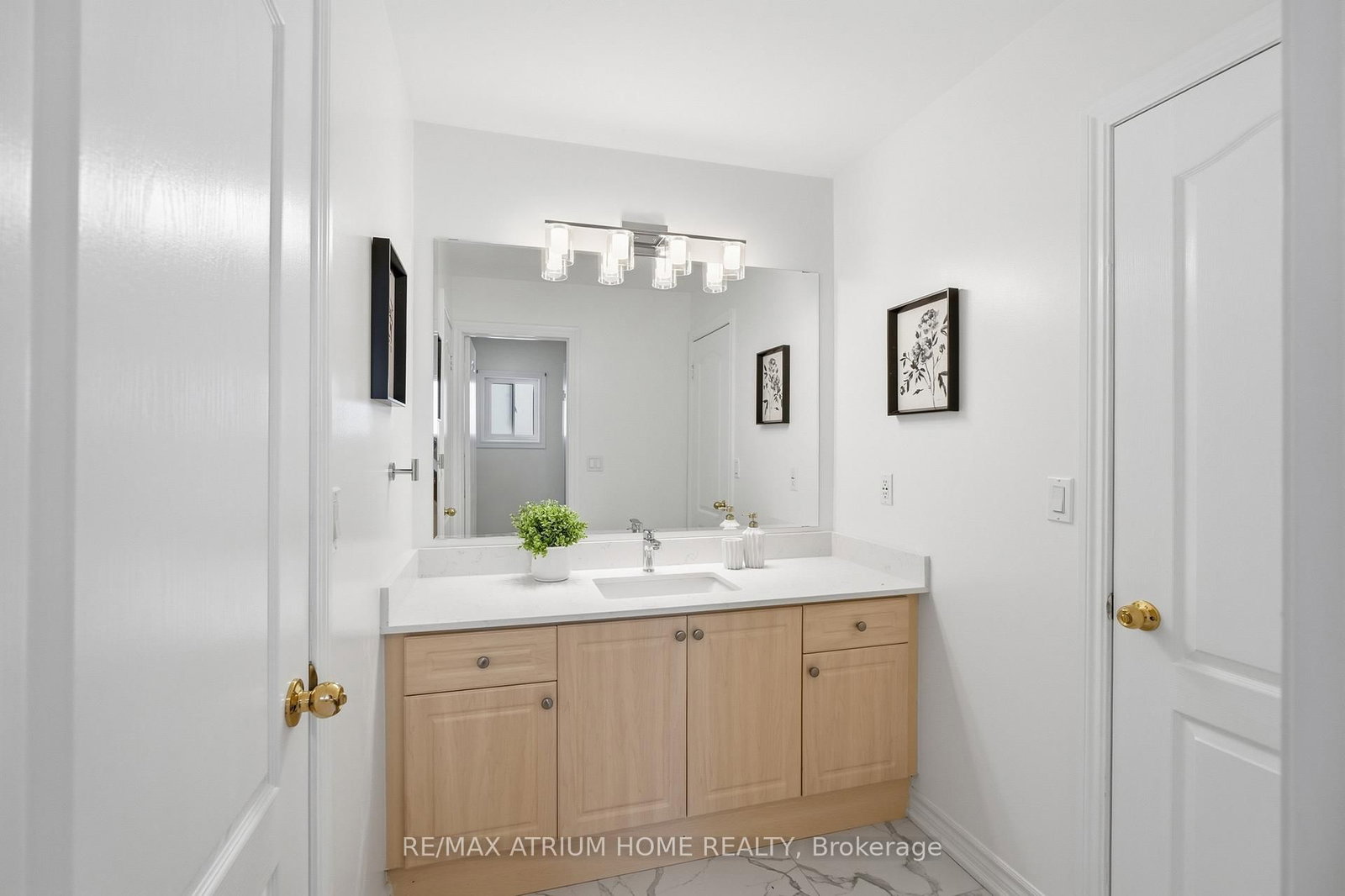 526 Mavrinac Boulevard • Aurora, ON photo 31