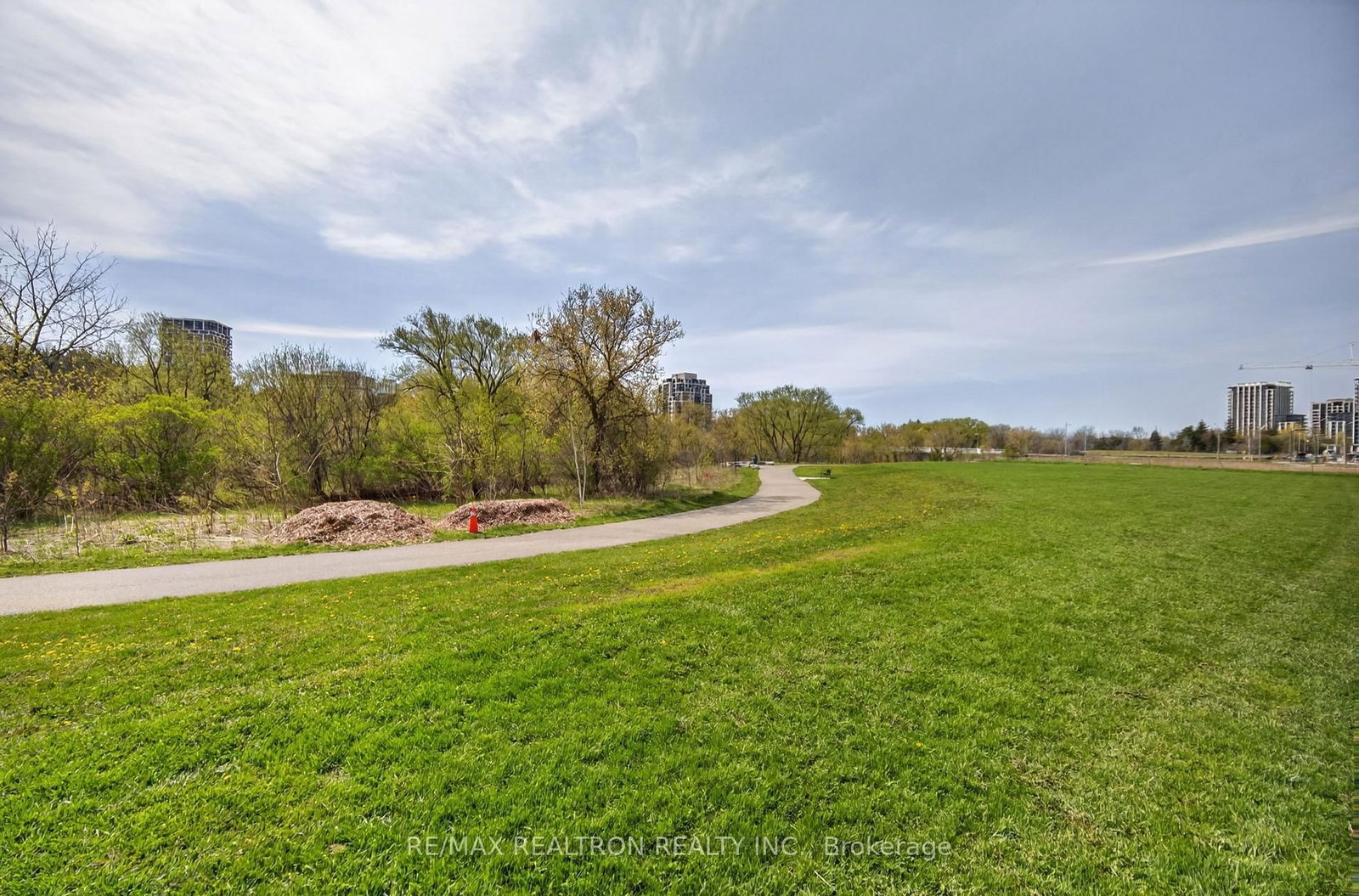 15 Water Walk Drive • #715 • Markham, ON photo 35