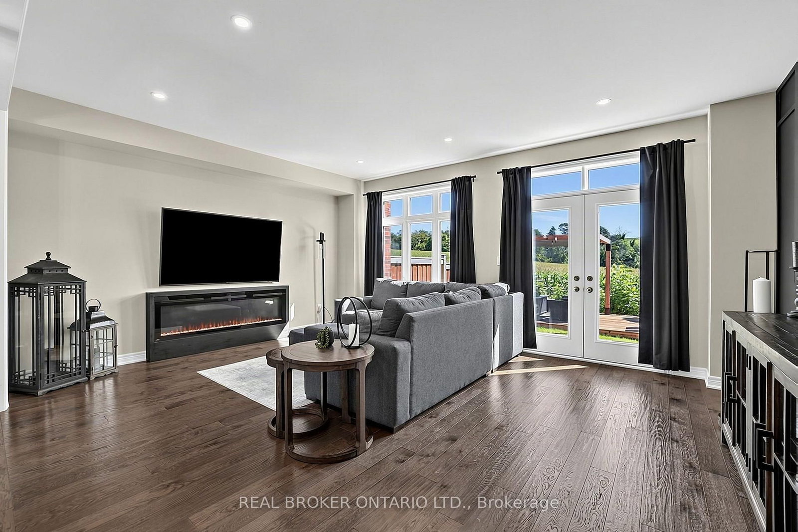 313 Silk Twist Drive • East Gwillimbury, ON photo 10