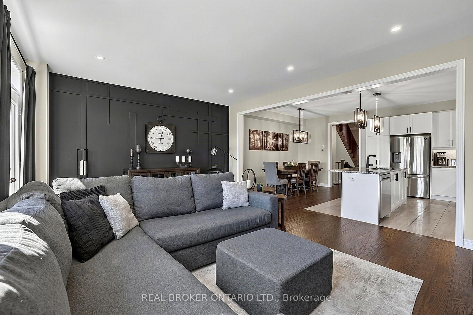 313 Silk Twist Drive • East Gwillimbury, ON photo 13