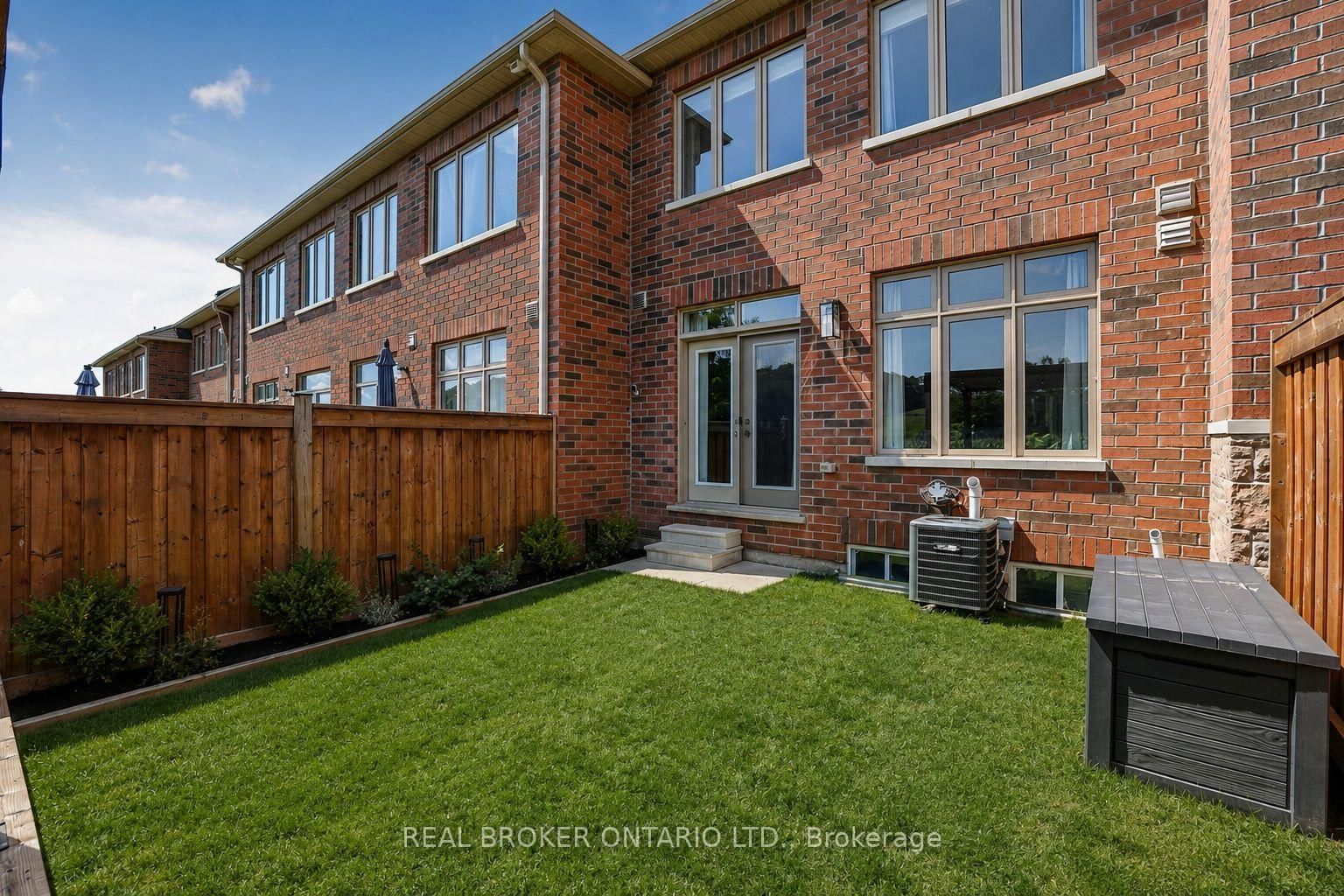313 Silk Twist Drive • East Gwillimbury, ON photo 36