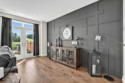 313 Silk Twist Drive • East Gwillimbury, ON photo 9