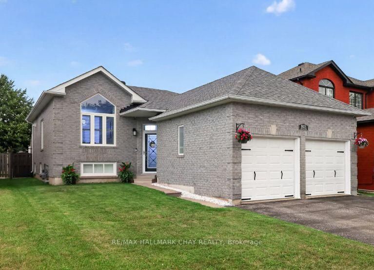 1925 Emerald Court • Innisfil, ON photo 1