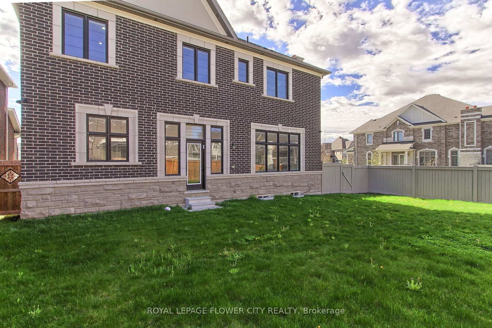 105 Morning Sparrow Drive • Vaughan, ON photo 46