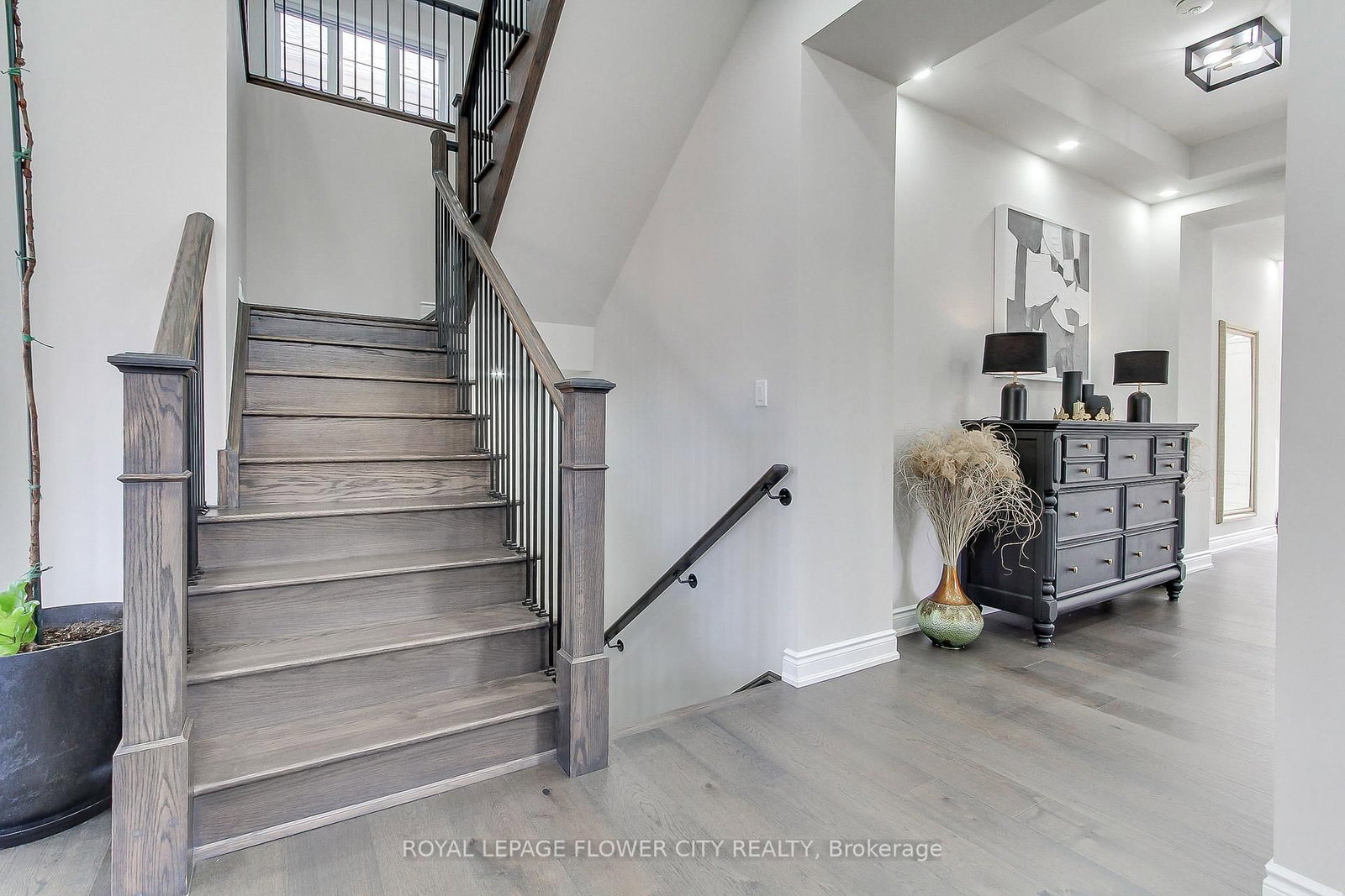 105 Morning Sparrow Drive • Vaughan, ON photo 5