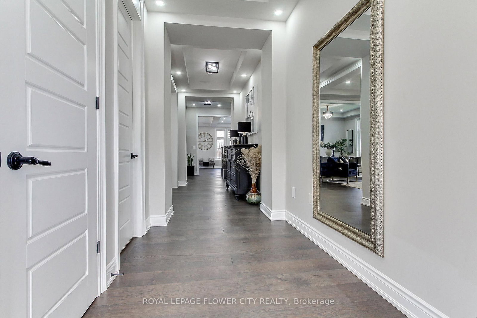 105 Morning Sparrow Drive • Vaughan, ON photo 6