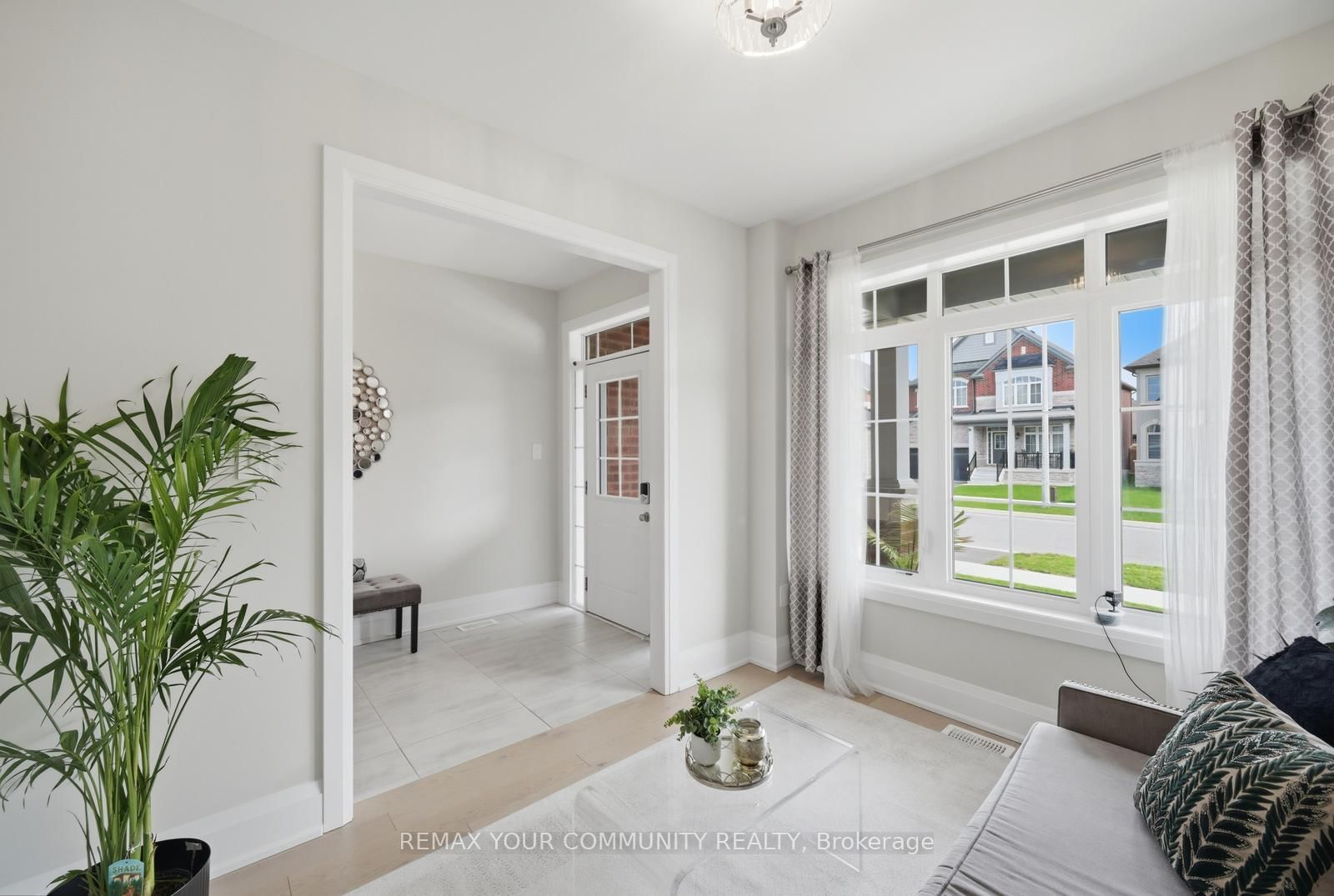 1210 WICKHAM Road • Innisfil, ON photo 9