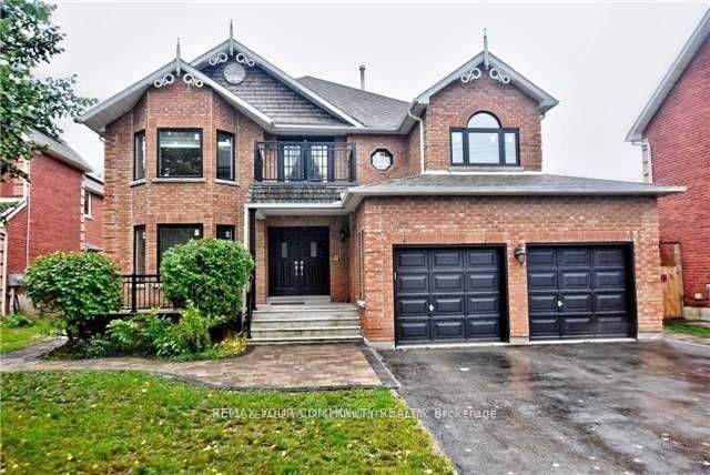 Bsmt - 37 Grovepark Street