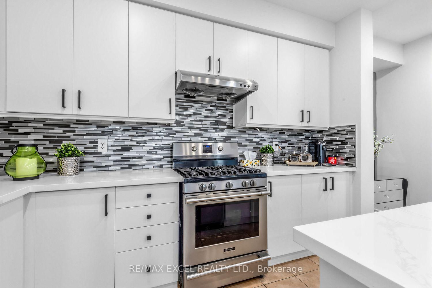 43 Pearl Lake Road • Markham, ON photo 13
