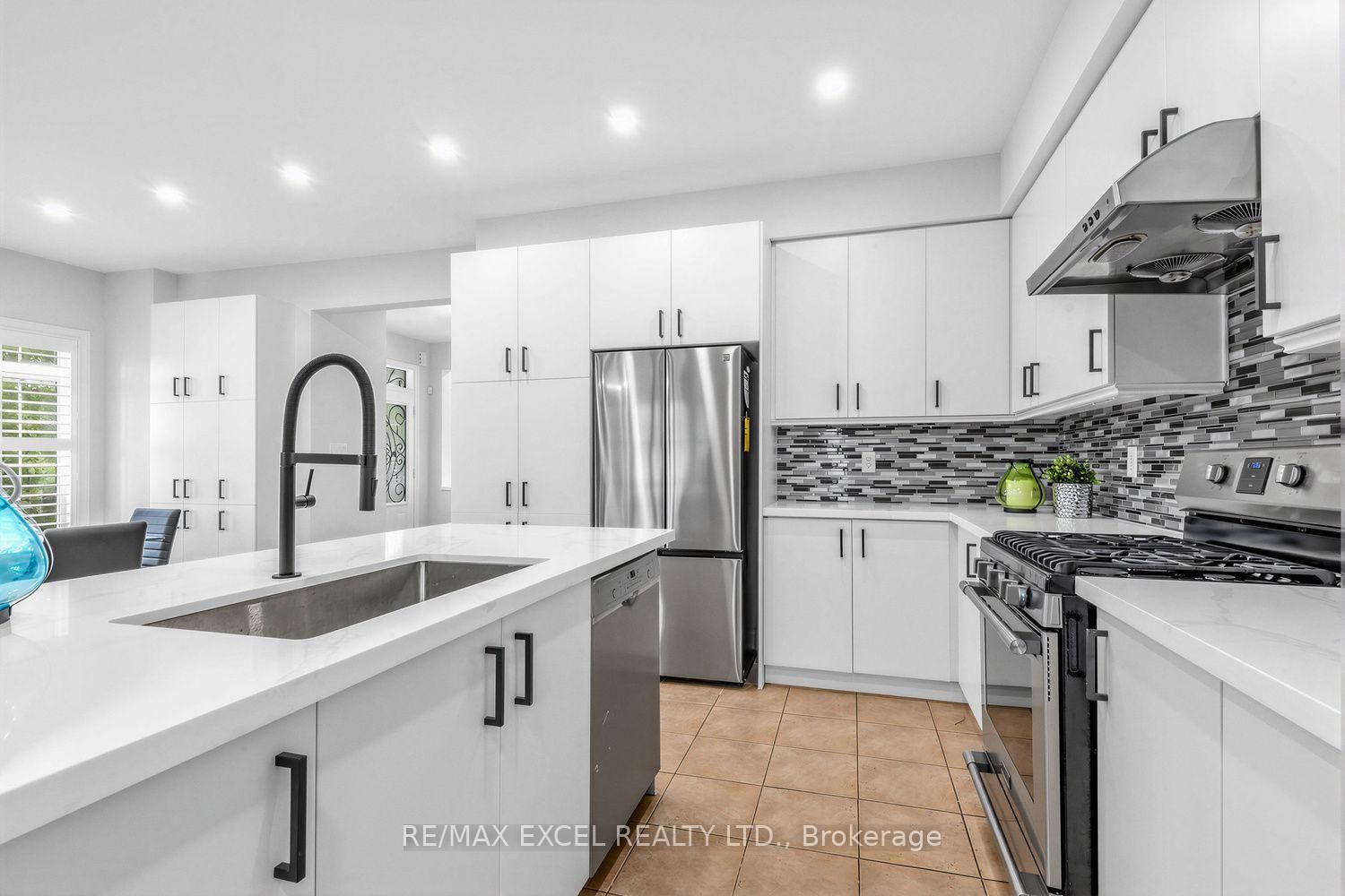 43 Pearl Lake Road • Markham, ON photo 14