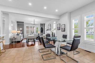 43 Pearl Lake Road • Markham, ON photo 9