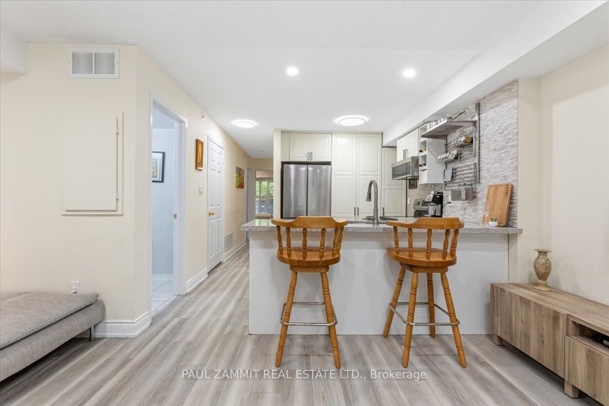 310 John Street • #169 • Markham, ON photo 10