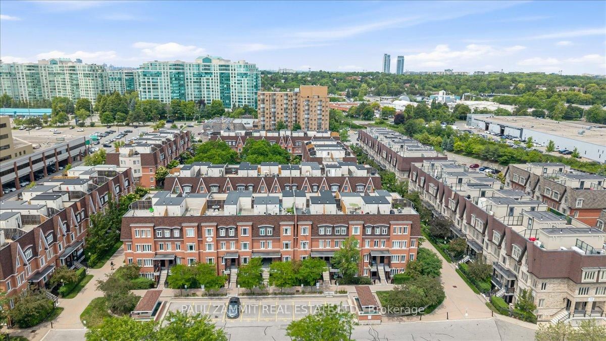 310 John Street • #169 • Markham, ON photo 26