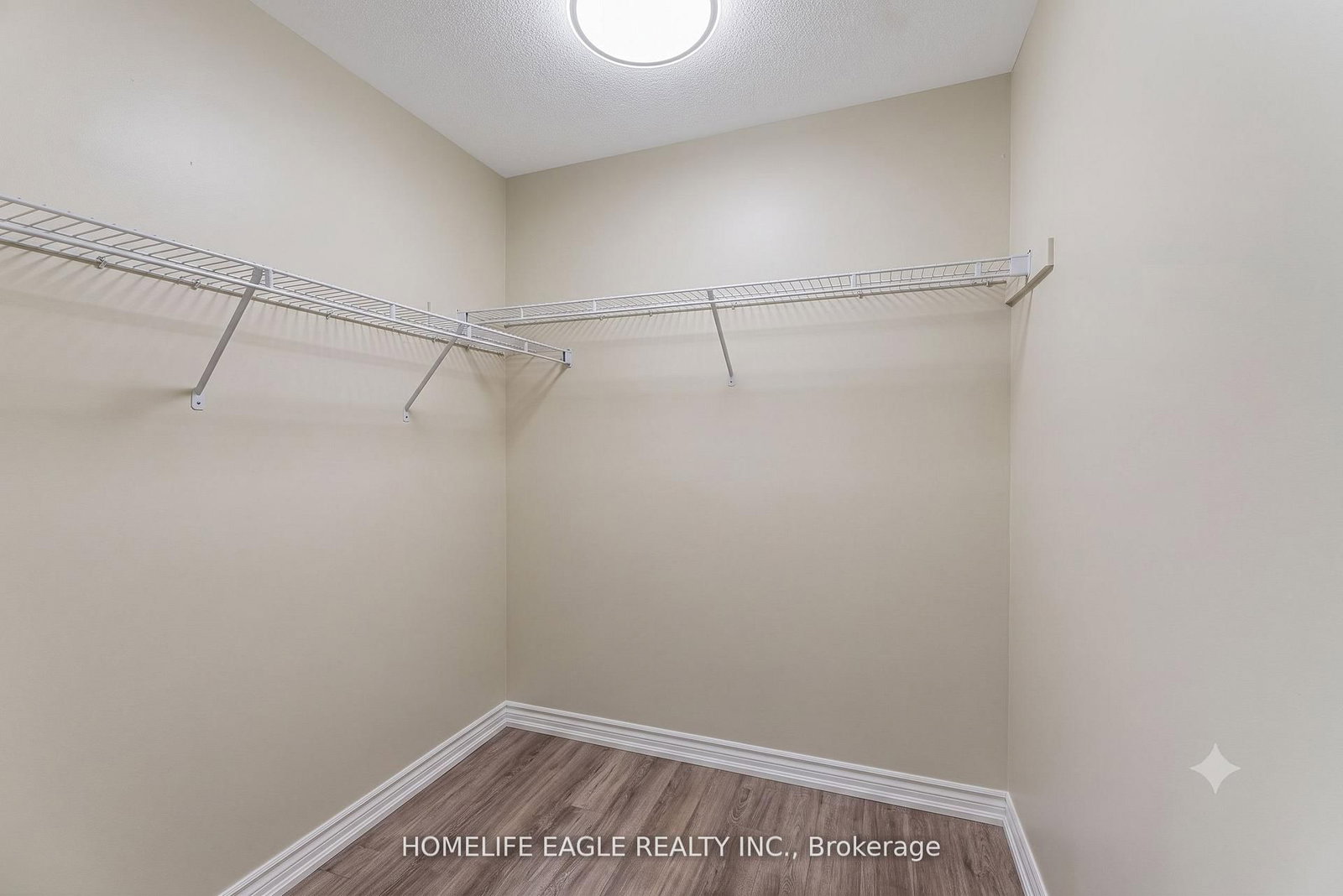 135 Wainscot Avenue • Newmarket, ON photo 14
