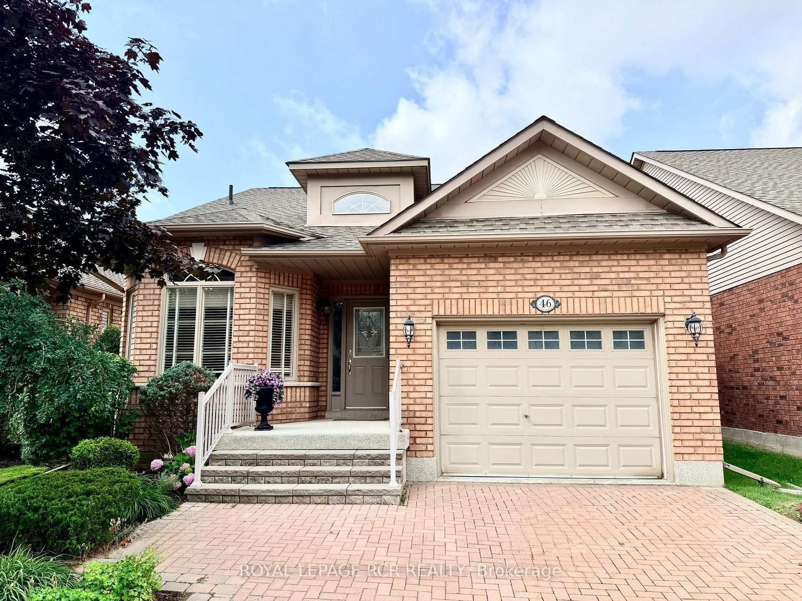46 Sunset Boulevard • New Tecumseth, ON photo 1