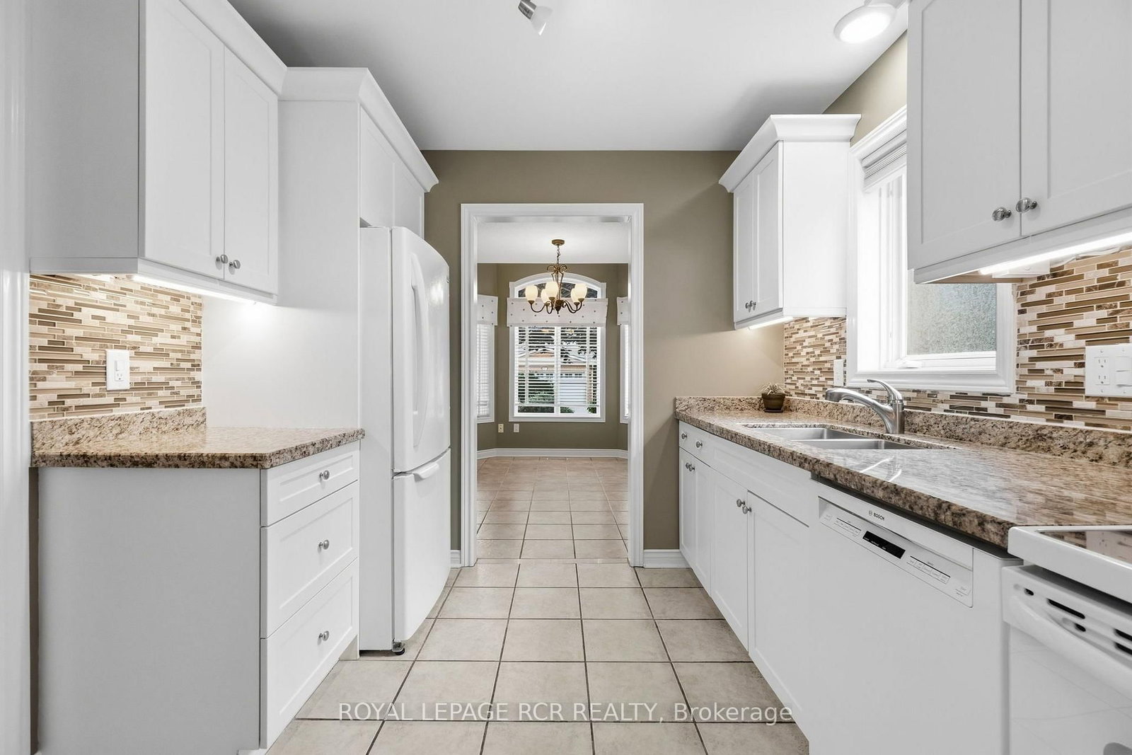 46 Sunset Boulevard • New Tecumseth, ON photo 9