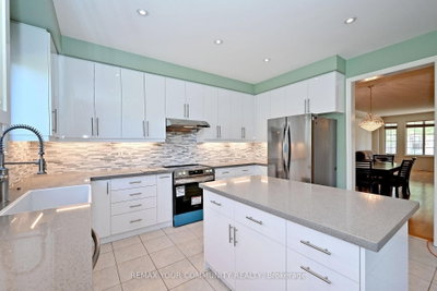 14 Houser Street • Markham, ON photo 9