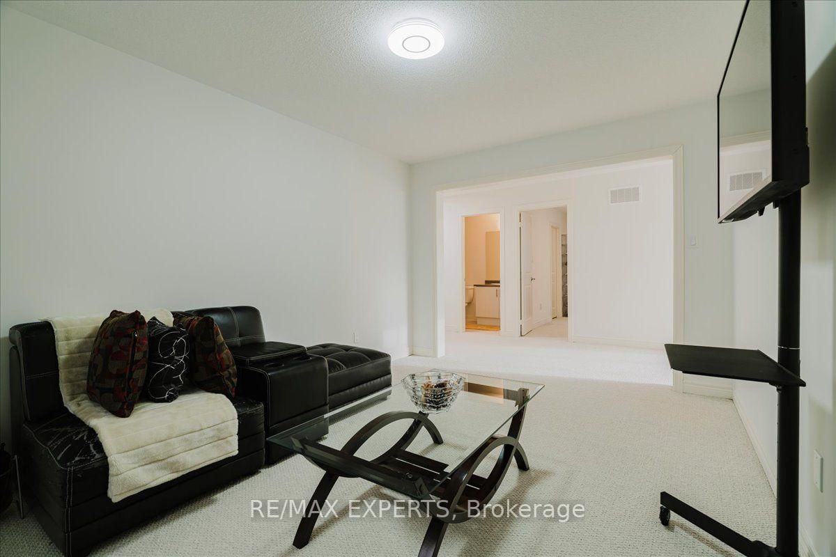 43 Lewis Avenue • Bradford West Gwillimbury, ON photo 32