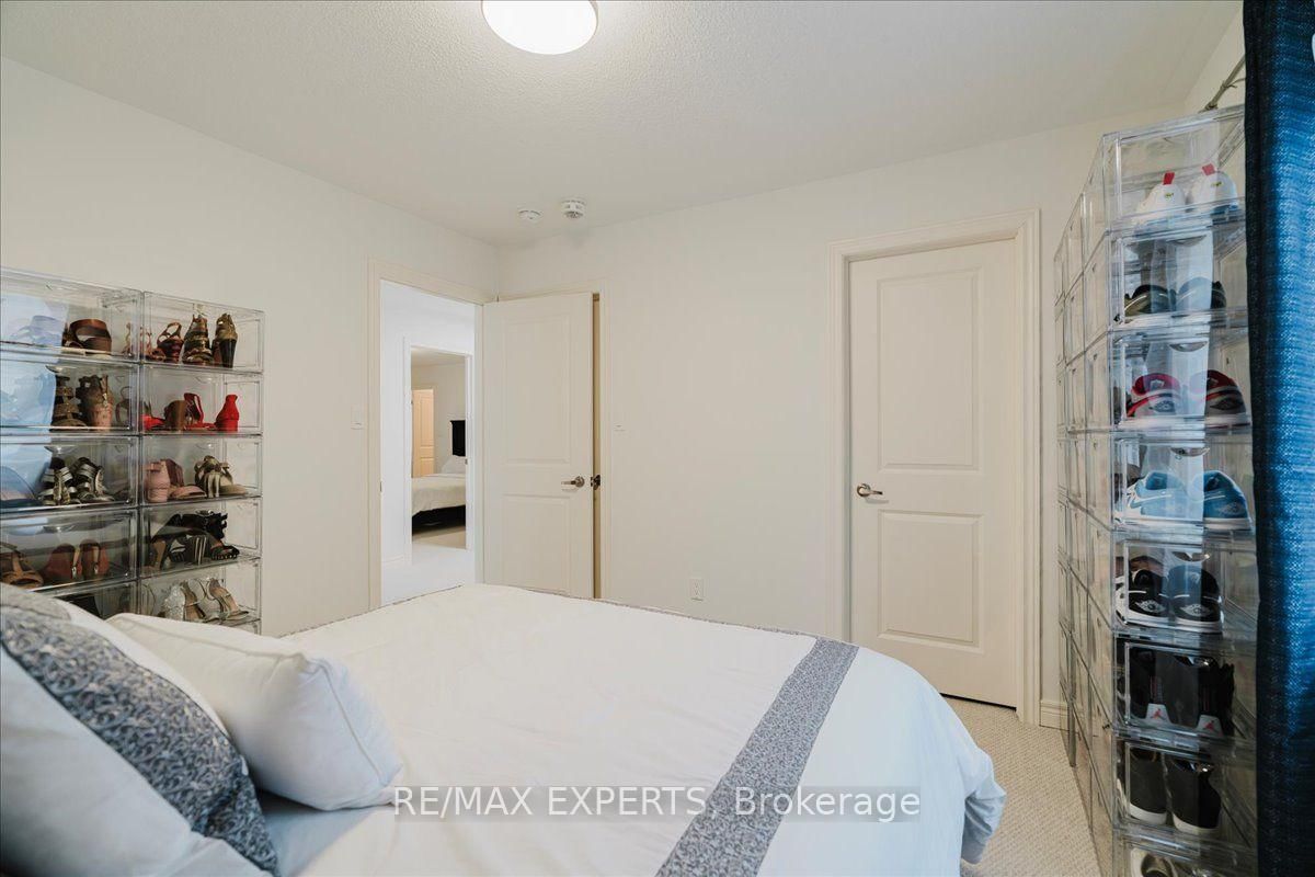 43 Lewis Avenue • Bradford West Gwillimbury, ON photo 41