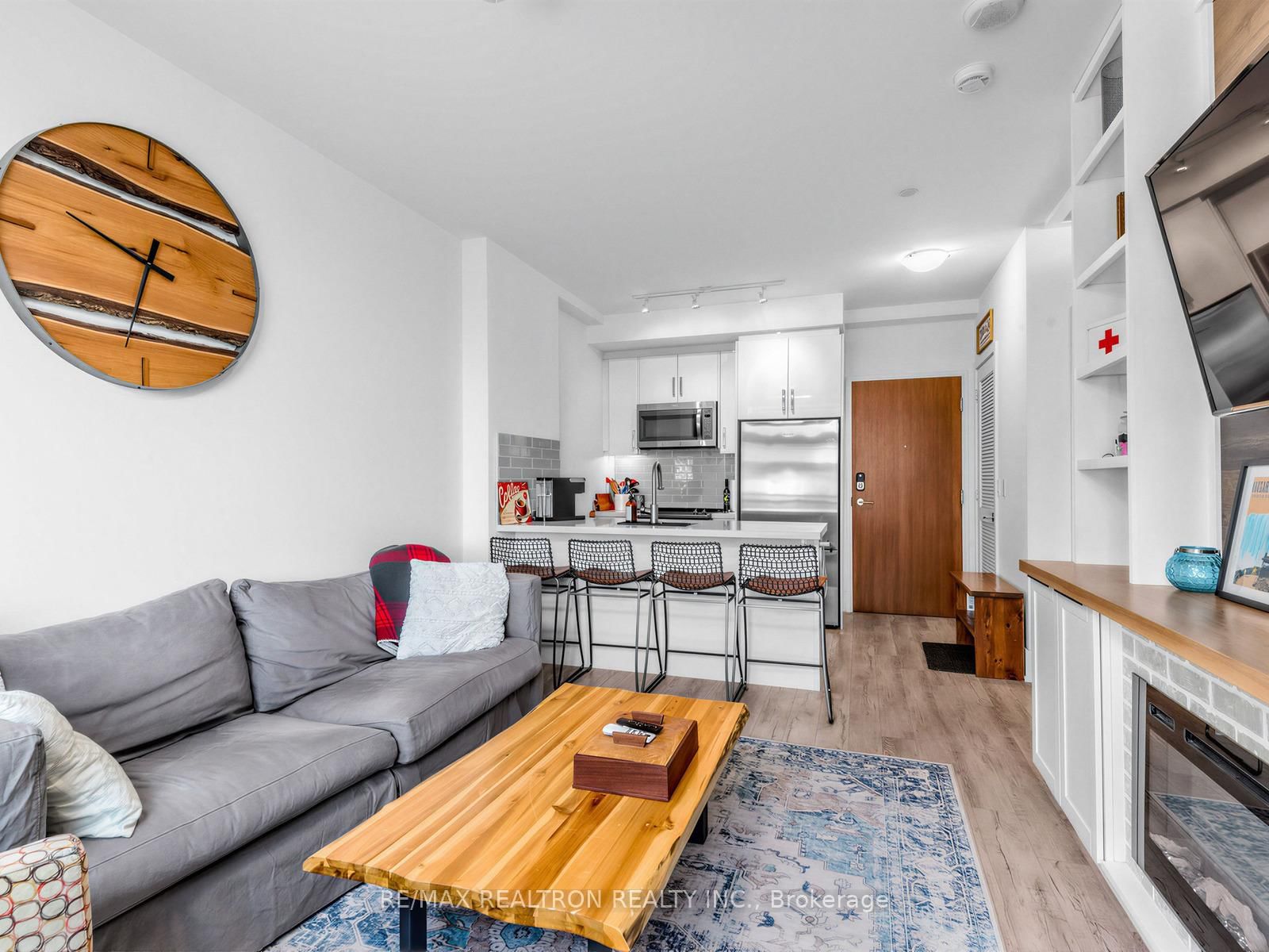 B419-271 Sea Ray Ave, Innisfil, view 5