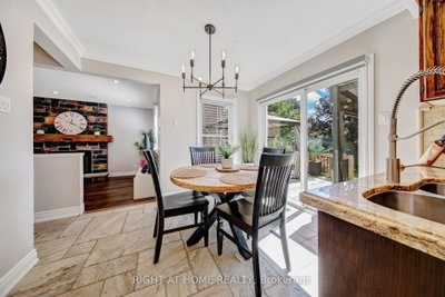 71 South Balsam Street • Uxbridge, ON photo 8