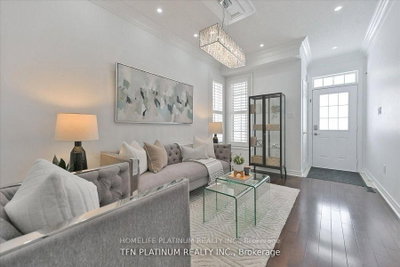 29 Brown Lane • Whitchurch-Stouffville, ON photo 4