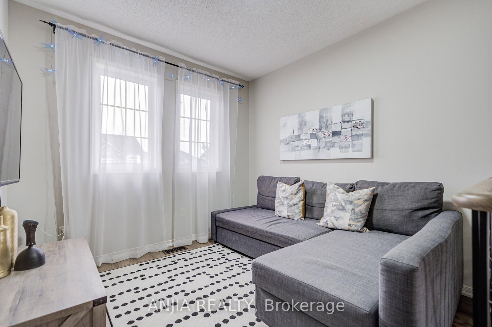 29 Butterwood Lane • Whitchurch-Stouffville, ON photo 24