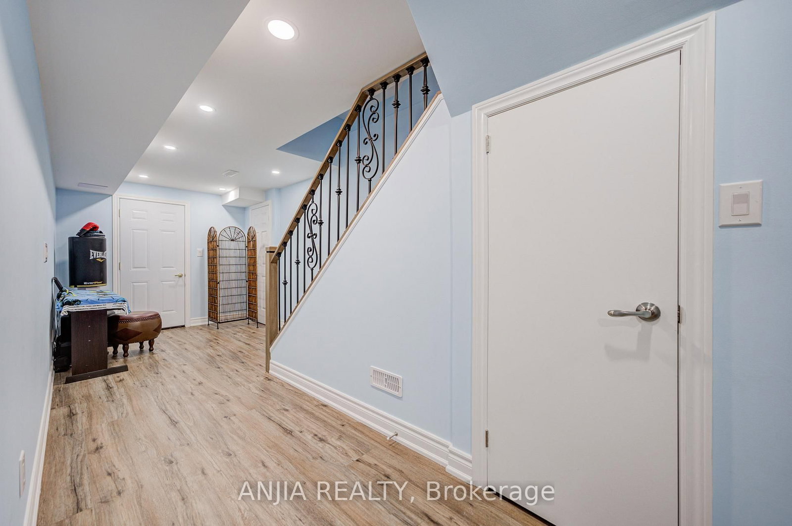 29 Butterwood Lane • Whitchurch-Stouffville, ON photo 36