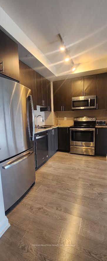 1007 - 7171 Yonge Street